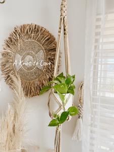 A Knot to Love Macrame