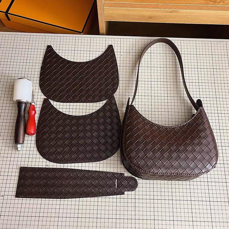 Handmade Classic Basket-Weave Shoulder Bag