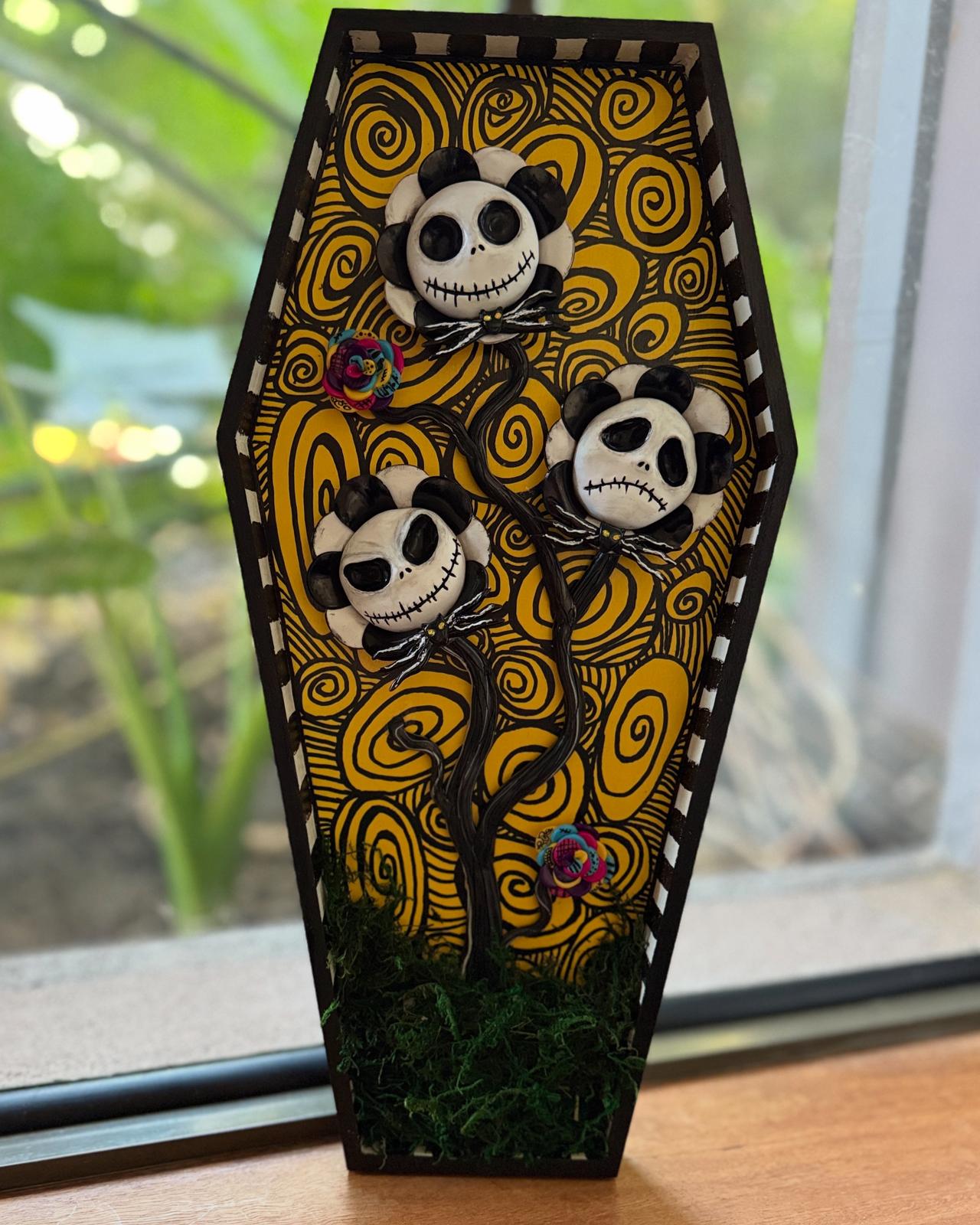 Wall hanging art piece