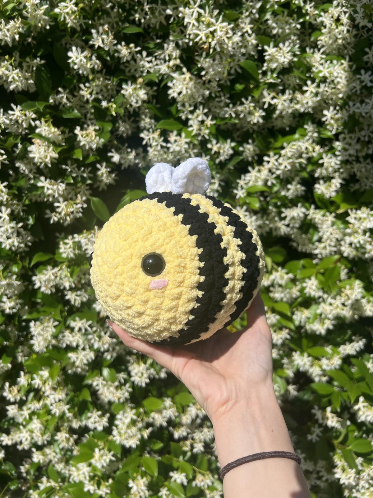 Bee Plushie