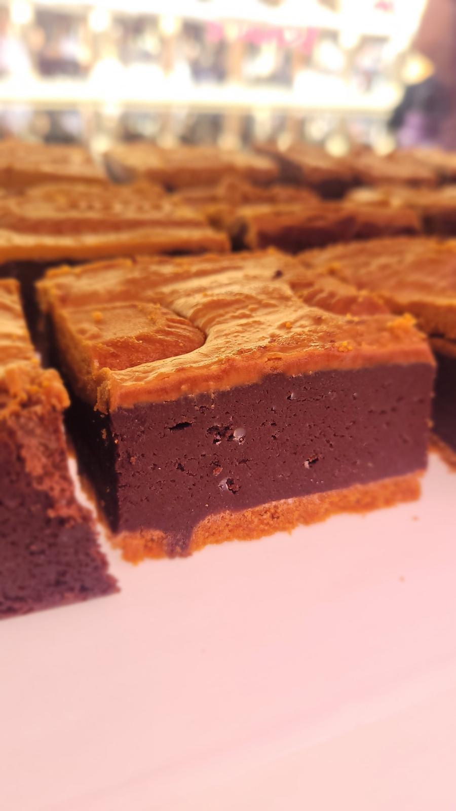 Biscoff brownie