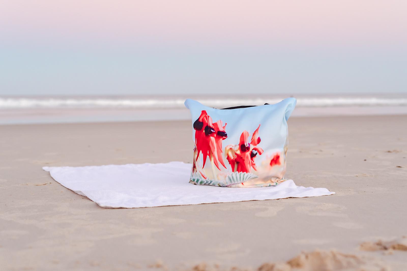 WA Wildflower Tote Bags