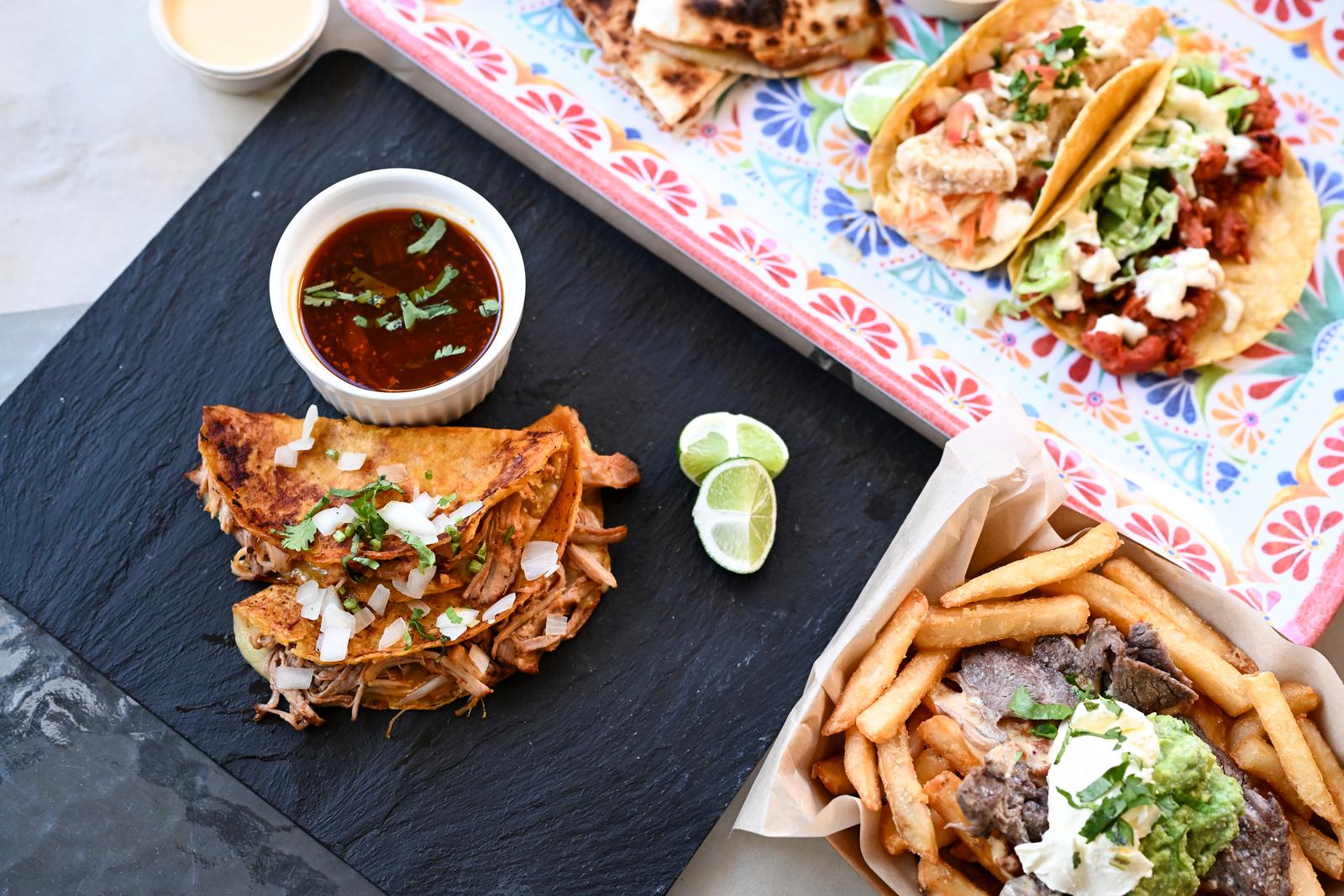 Quesabirria tacos