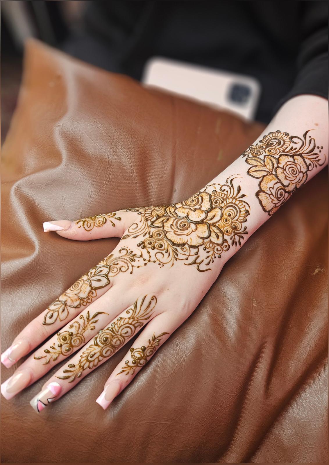 Arabic henna