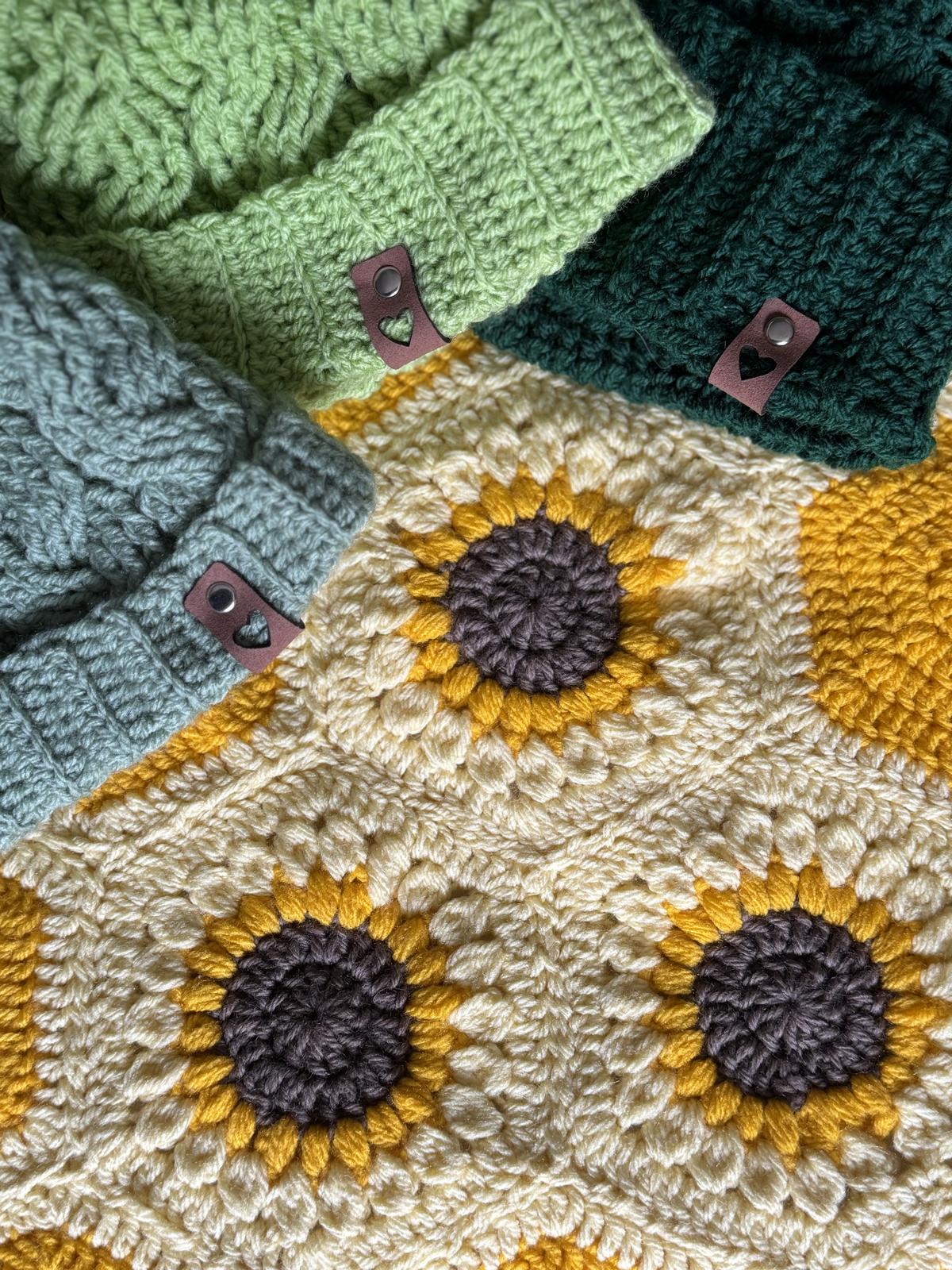 Family pack - 3 beanies and a blanket