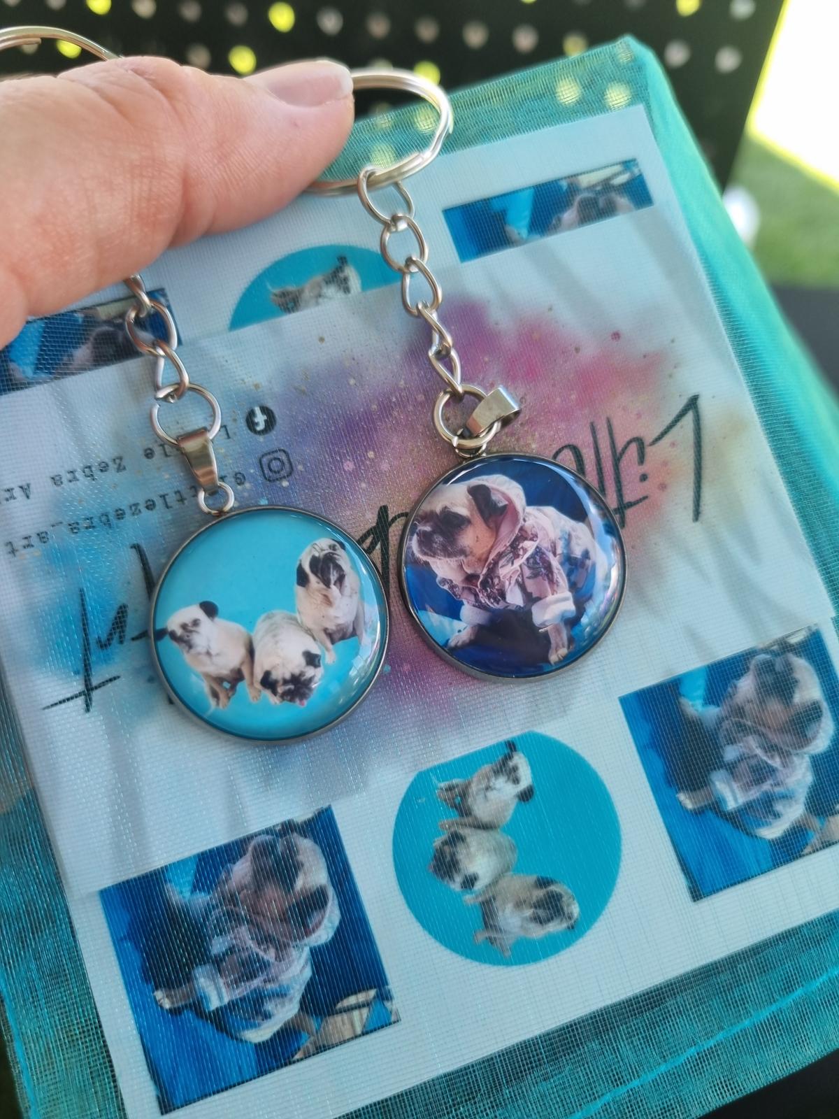 Personalised photography accessories 