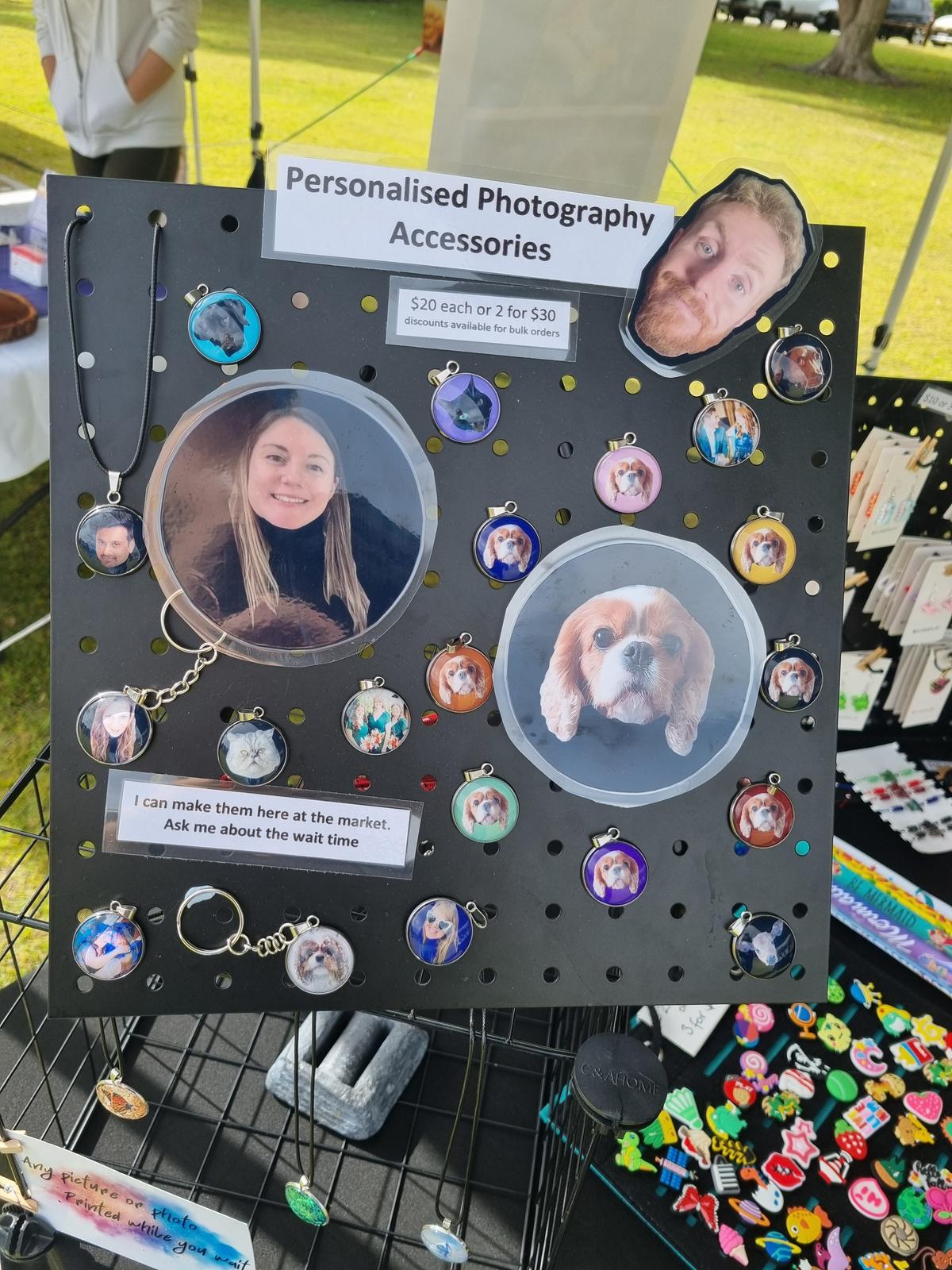 Personalised photographic accessories 