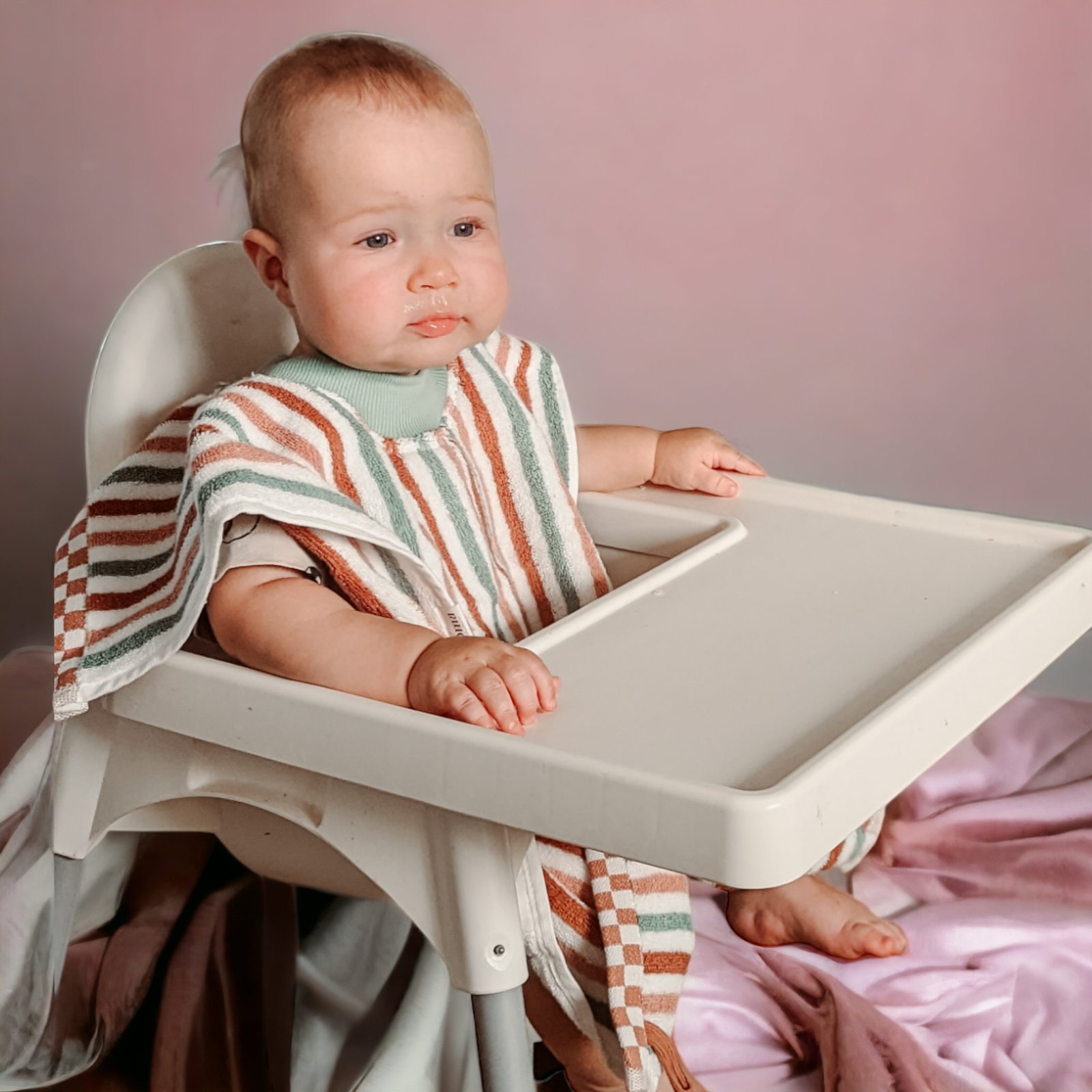 Looma Full Coverage Bib