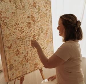 Wrenly and Bloom Art by Kirsty Turner