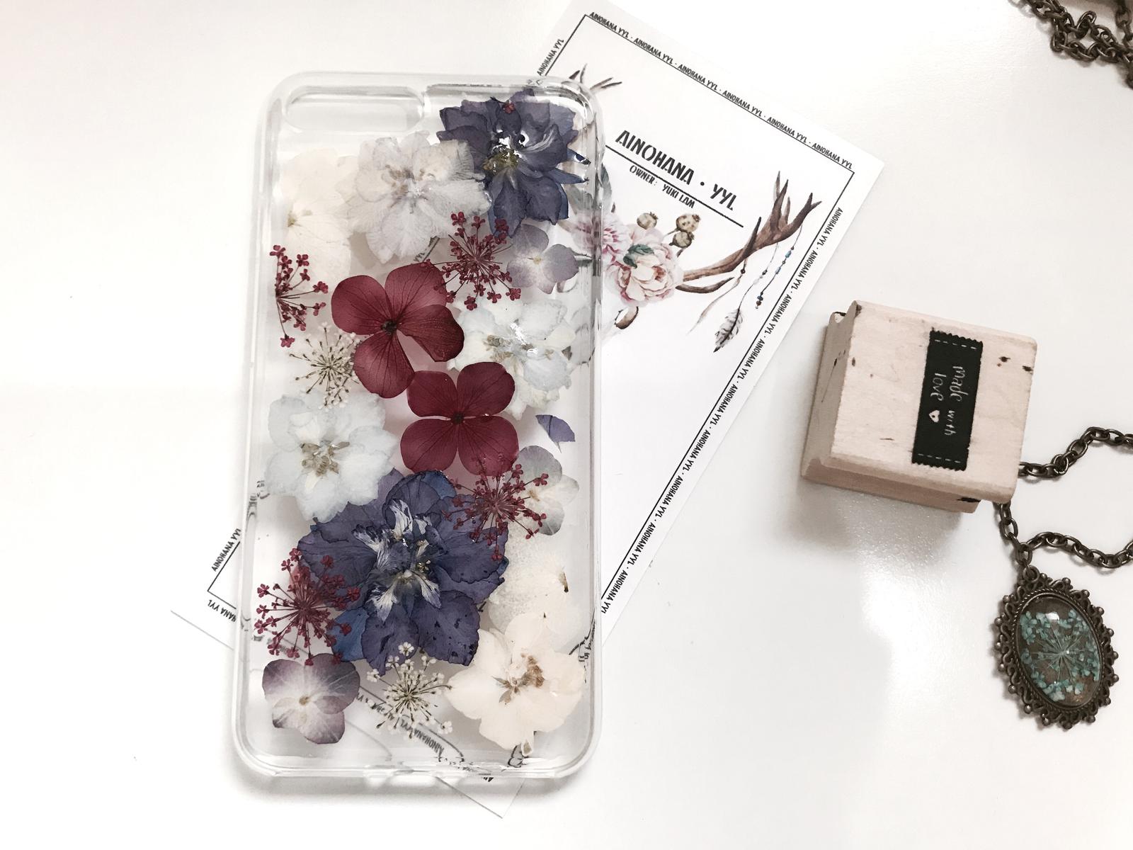 REAL PRESSED FLOWER PHONE CASE