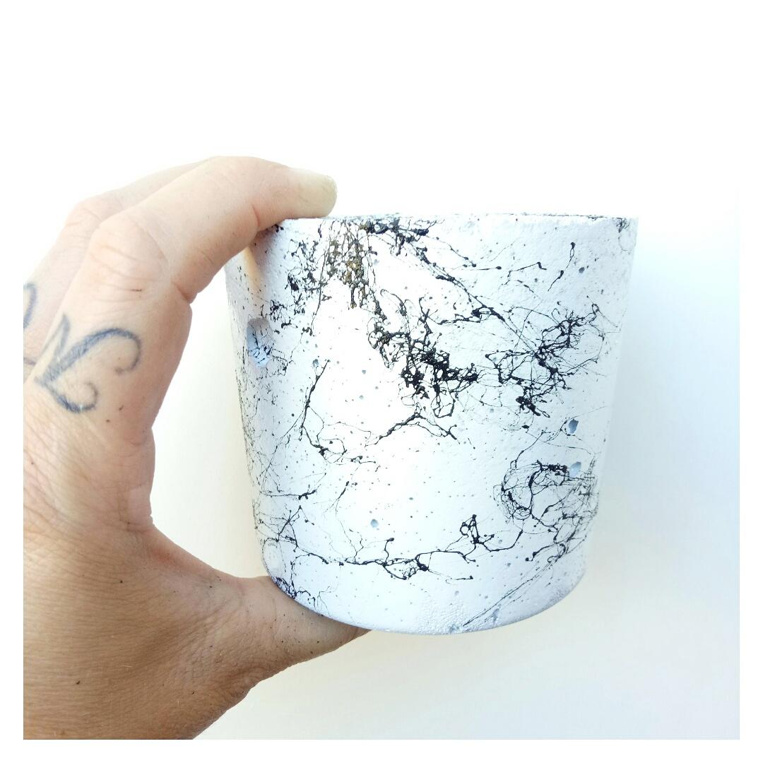 White marble shelfie planter