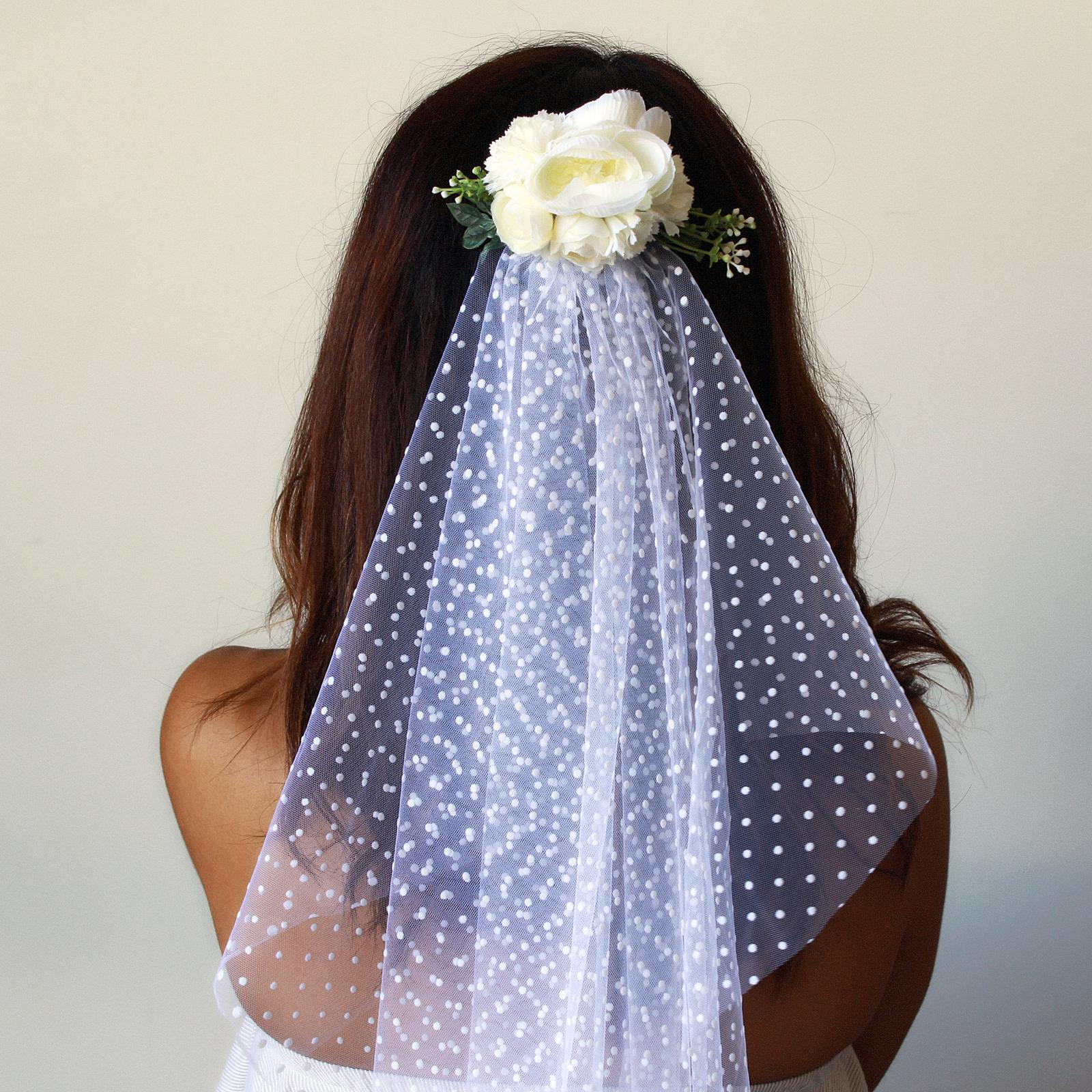 The Hen Flower Comb and Veil