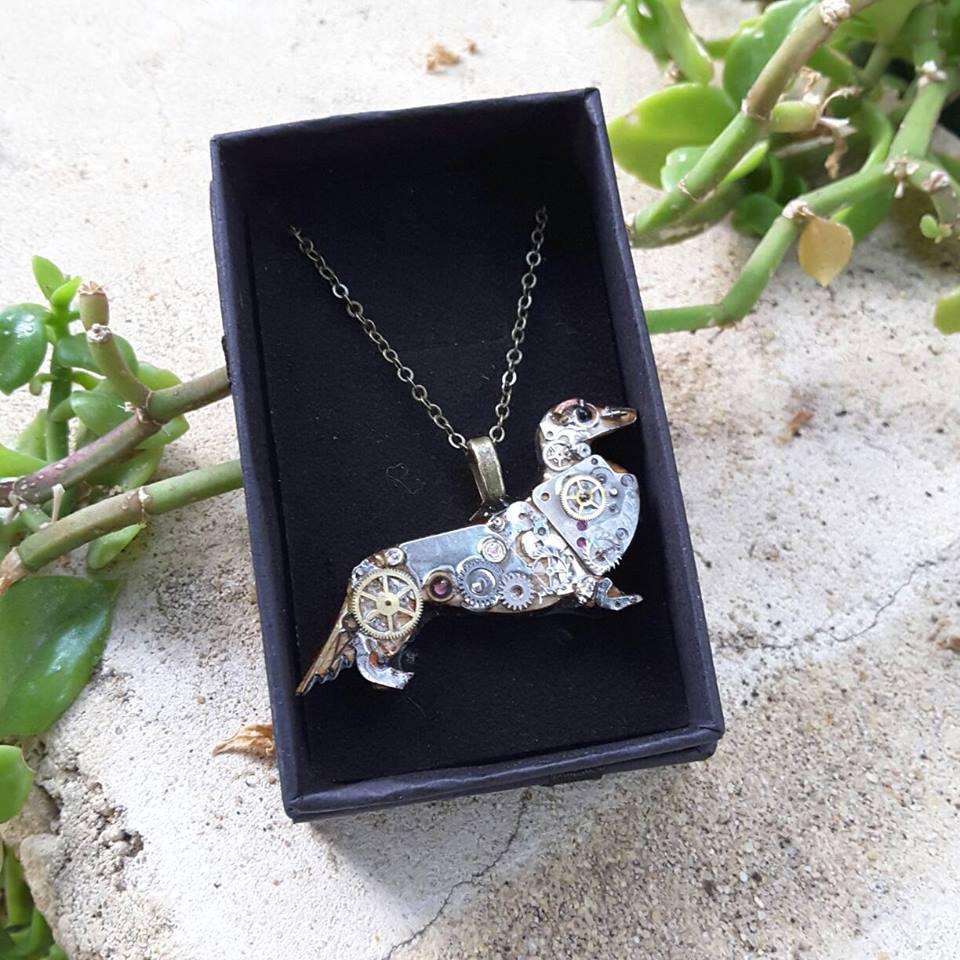 Watchpart dachshund