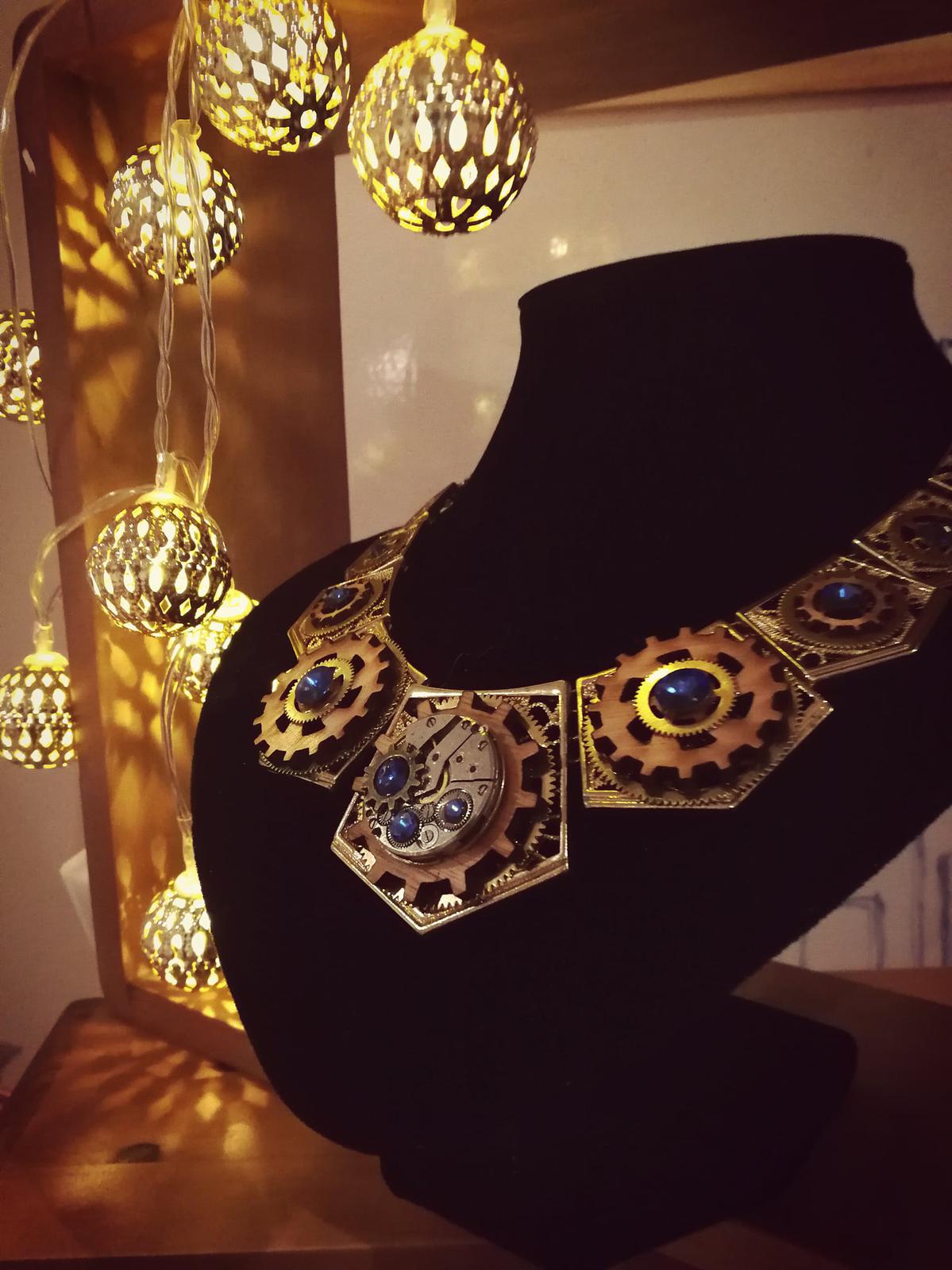 amazing cog necklace