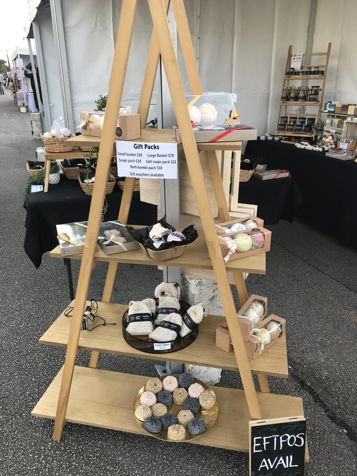 Shelf market set up