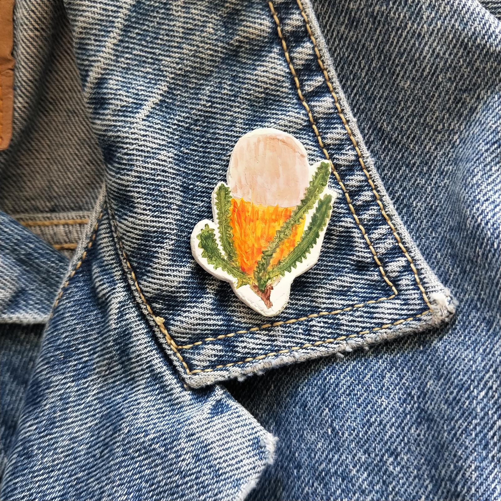 Banksia Pin