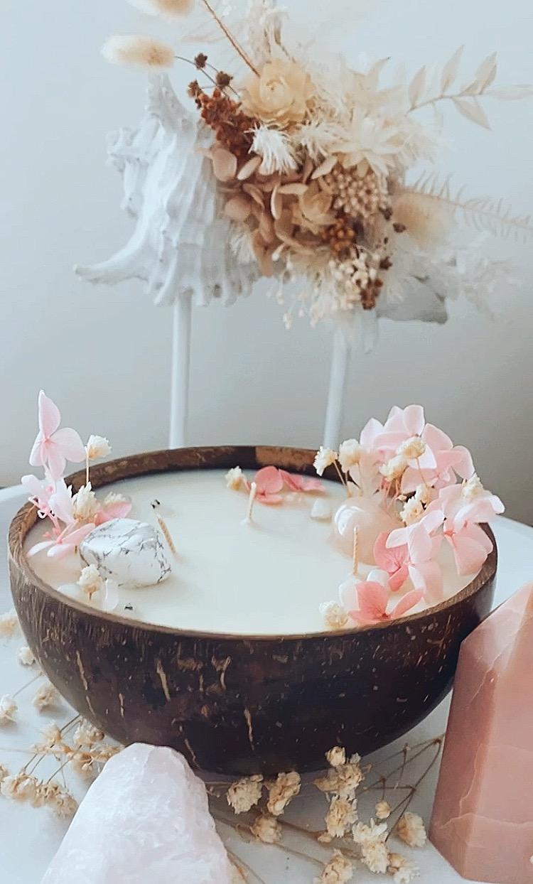 Pink coconut bowl candle
