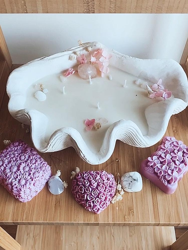 Clam shell candle, wedding gift