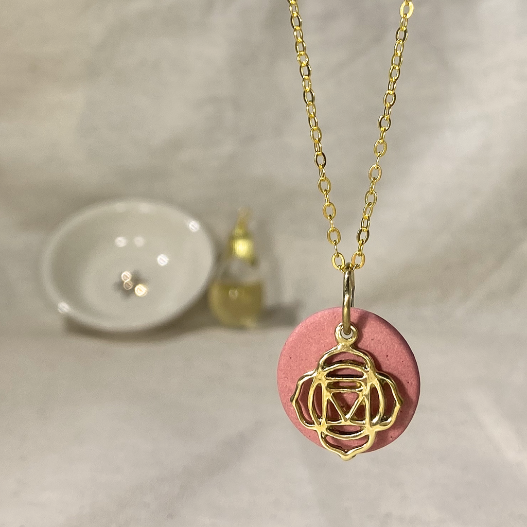 Chakra line, Scent pendant
