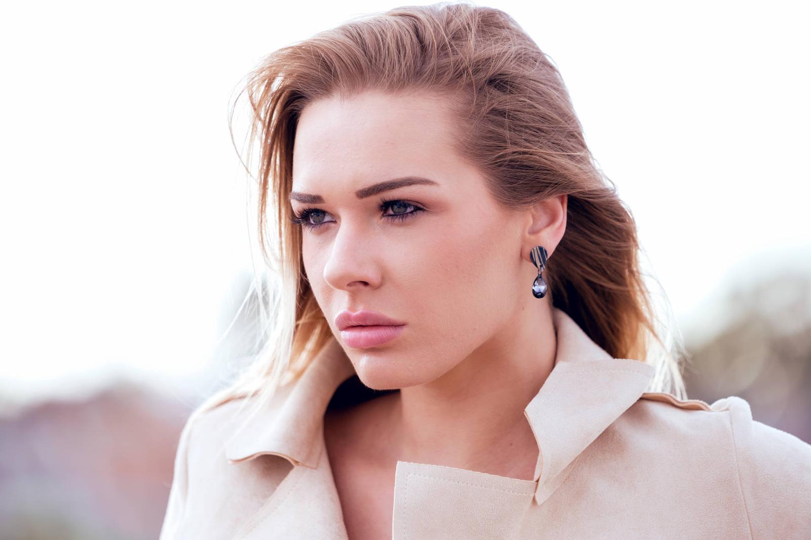 Sophia earrings