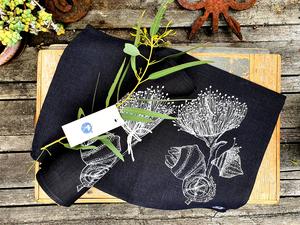 Blue Armadillo Design