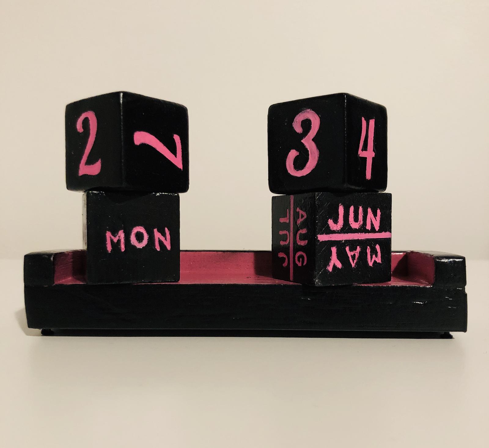 Pink and Black desk calendar