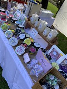 DicknDaisy Designs