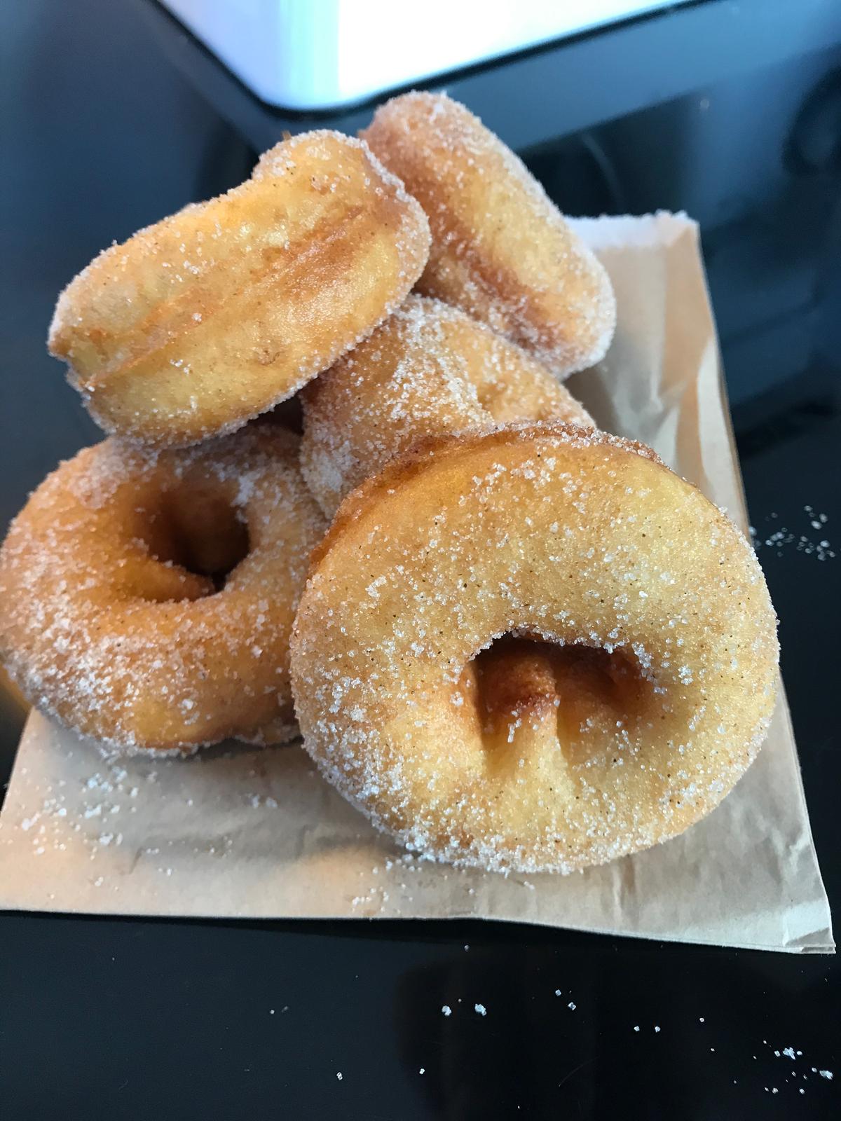 Hot Donuts made fresh