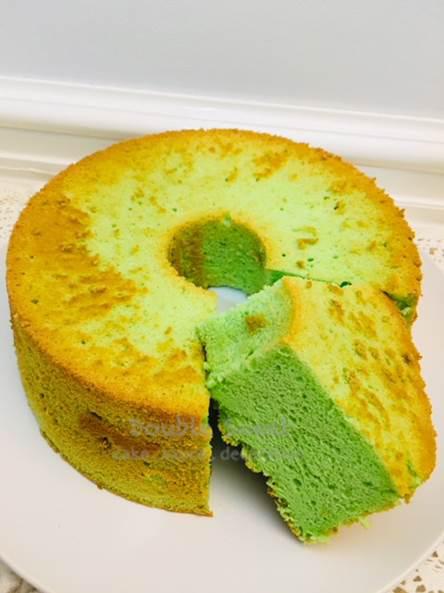 Pandan Chiffon Cake