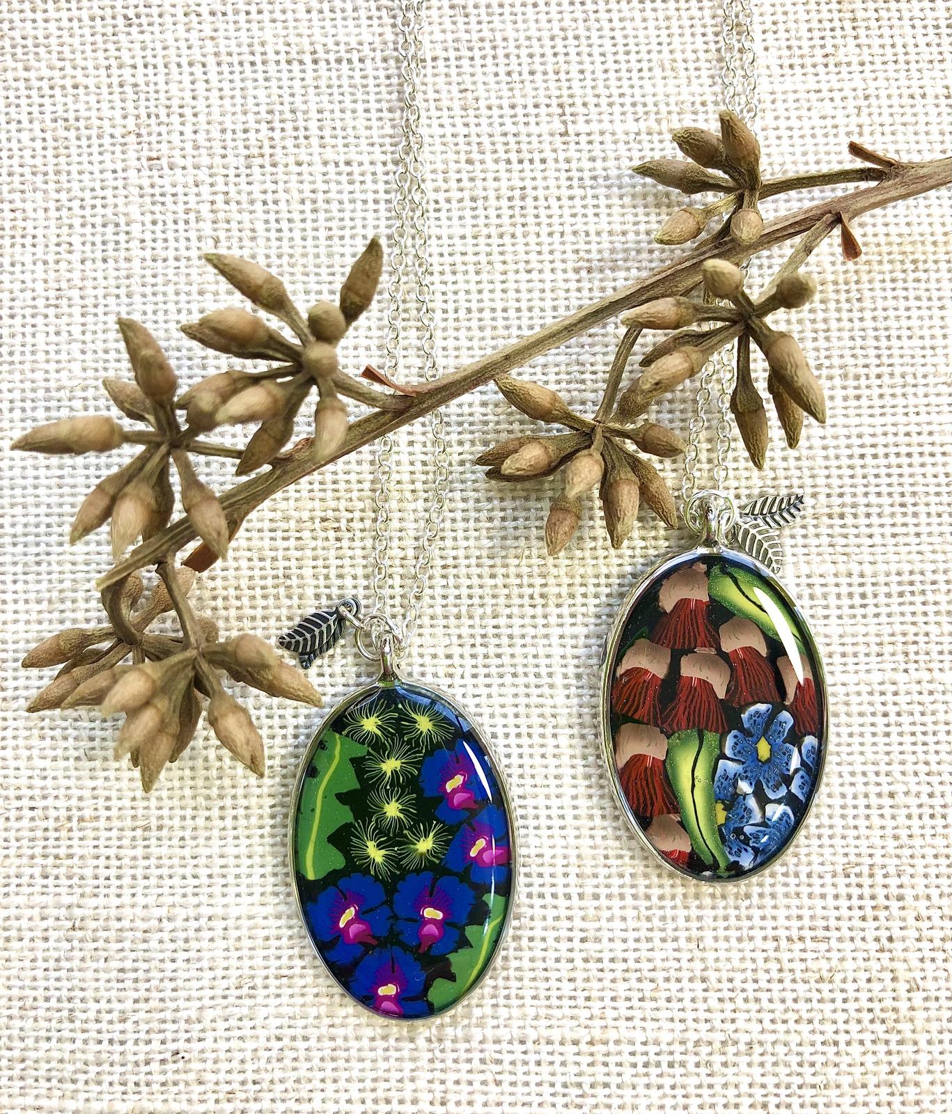 Pendants with wildflowers