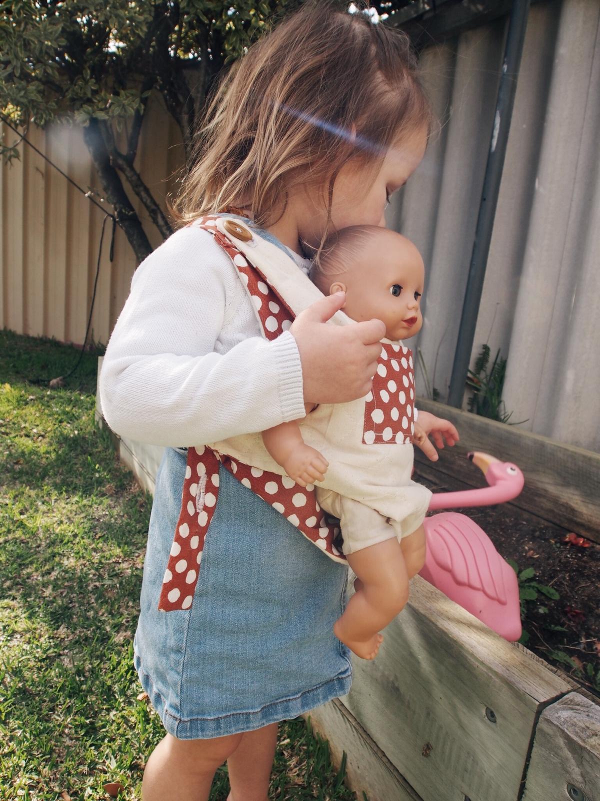 Baby doll carrier