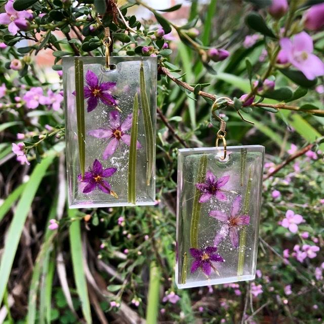 WA Flora Resin Earrings