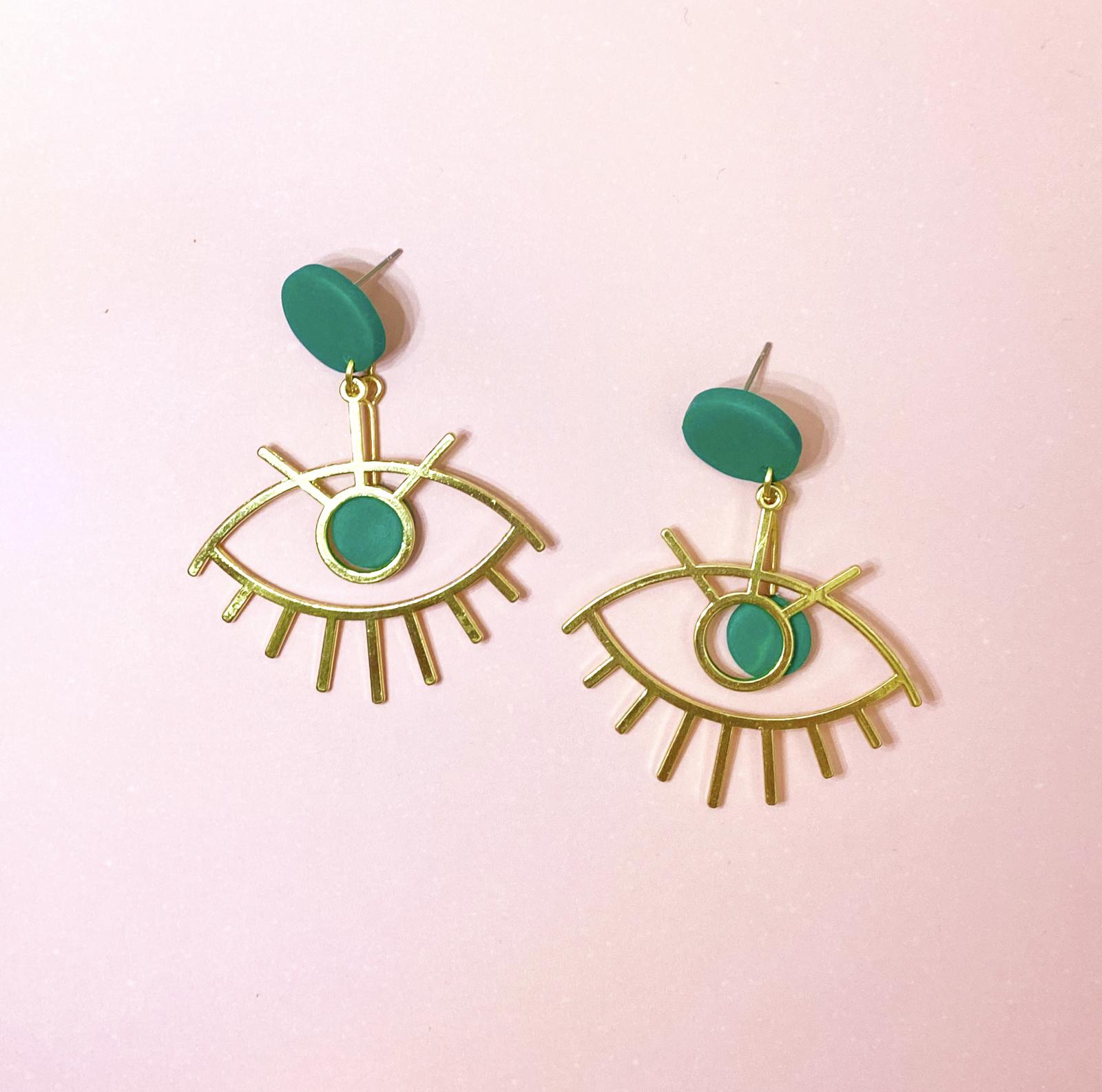 Green Eyes Earrings