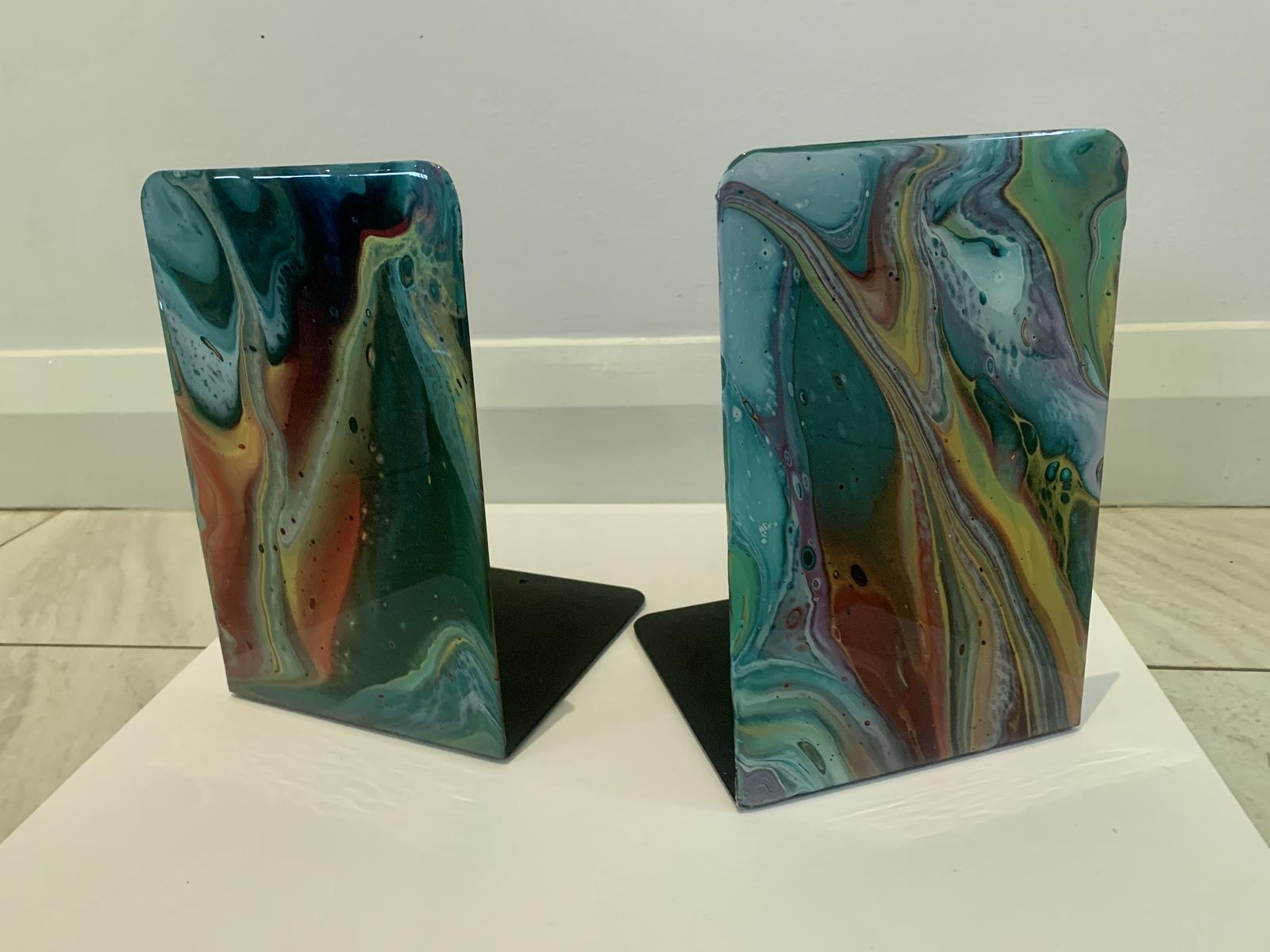 Book ends - acrylic pour finished with high gloss resin