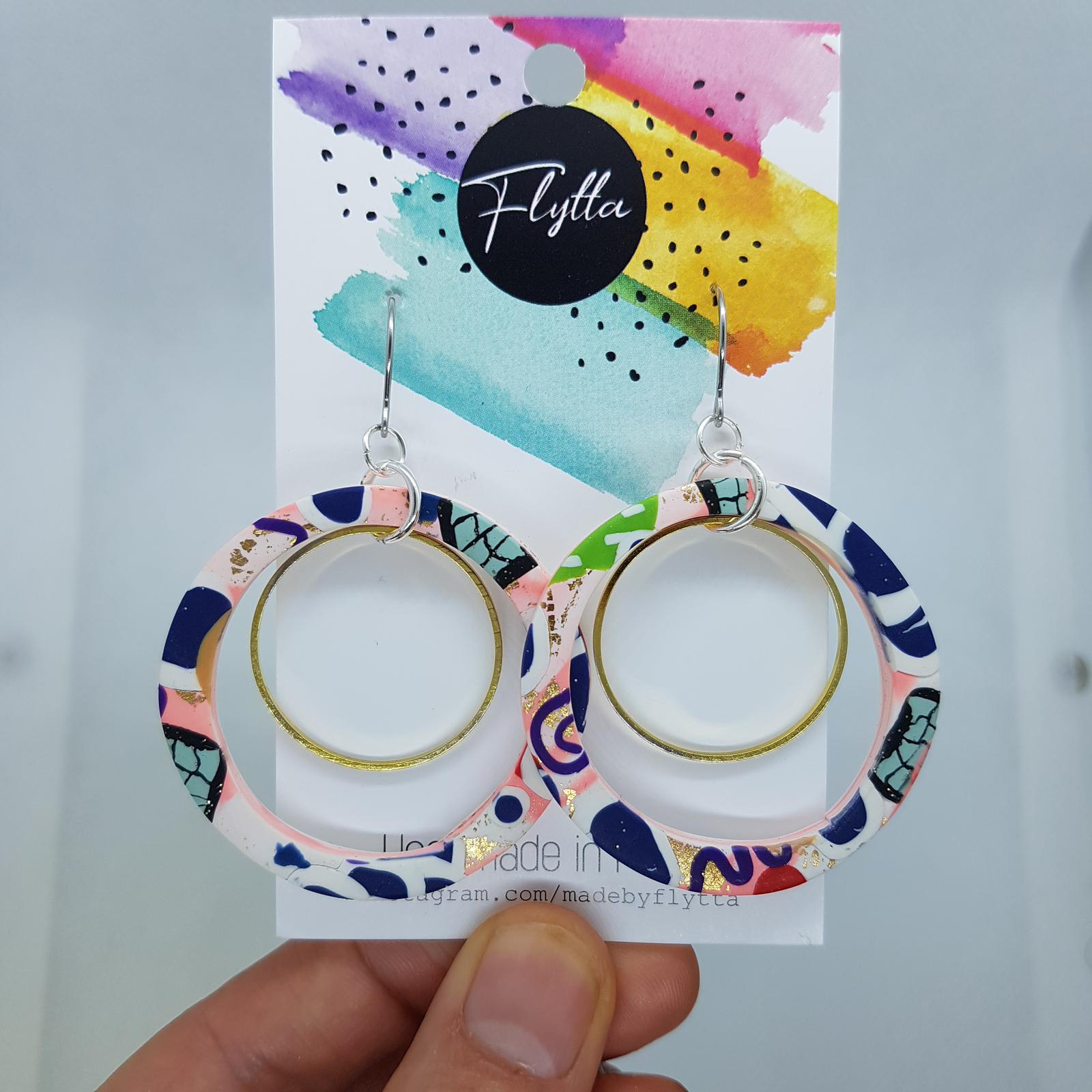 Hoops