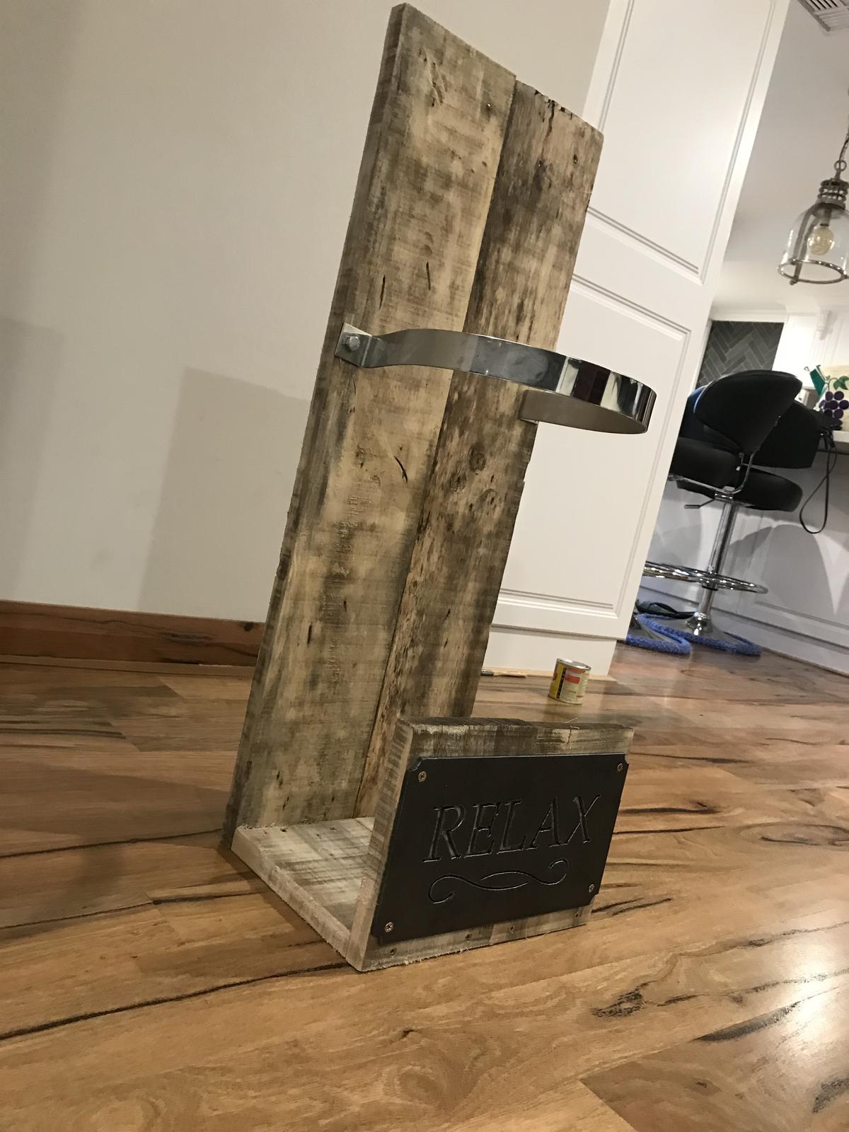 Mat holder