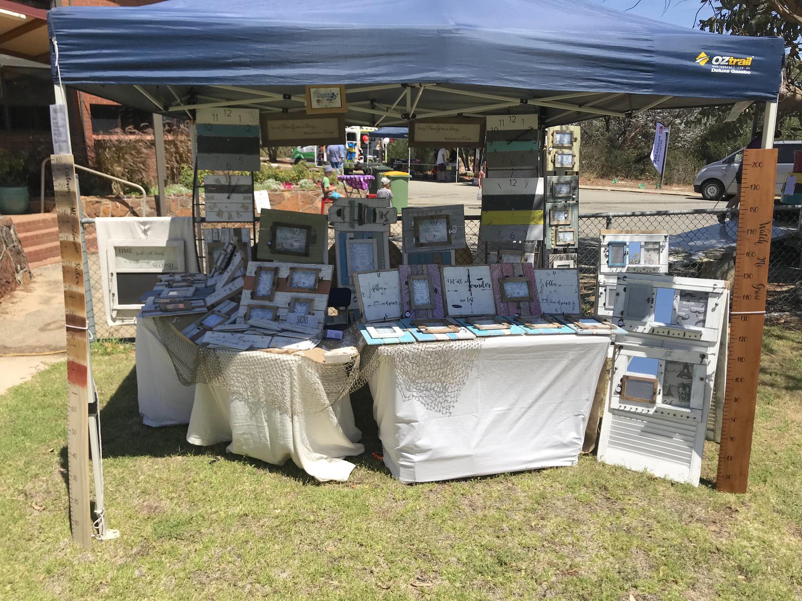 Stall set up indoor 2