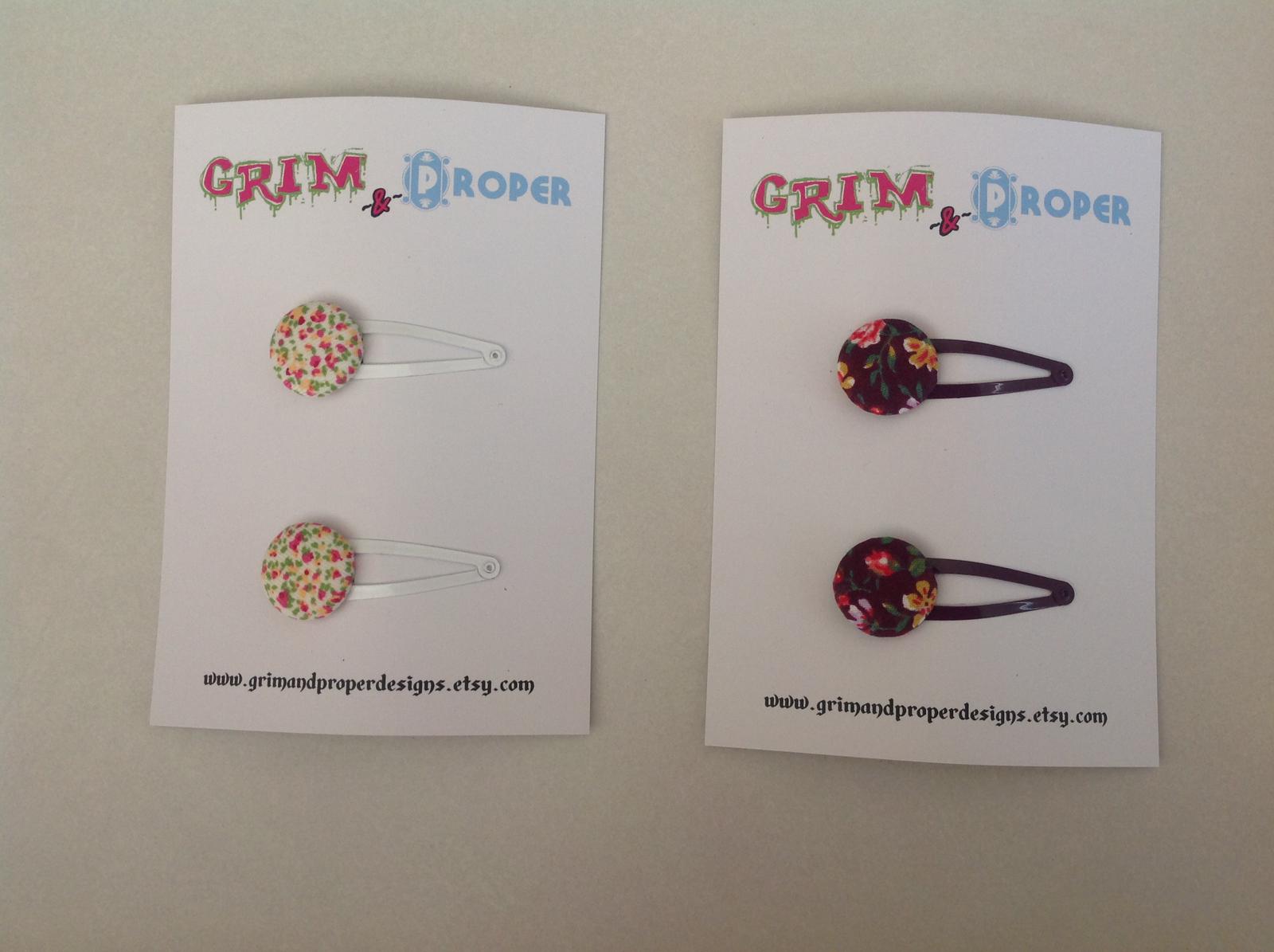 Cream floral & purple floral print snap clips