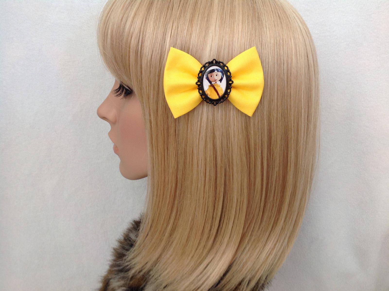 Coraline bow