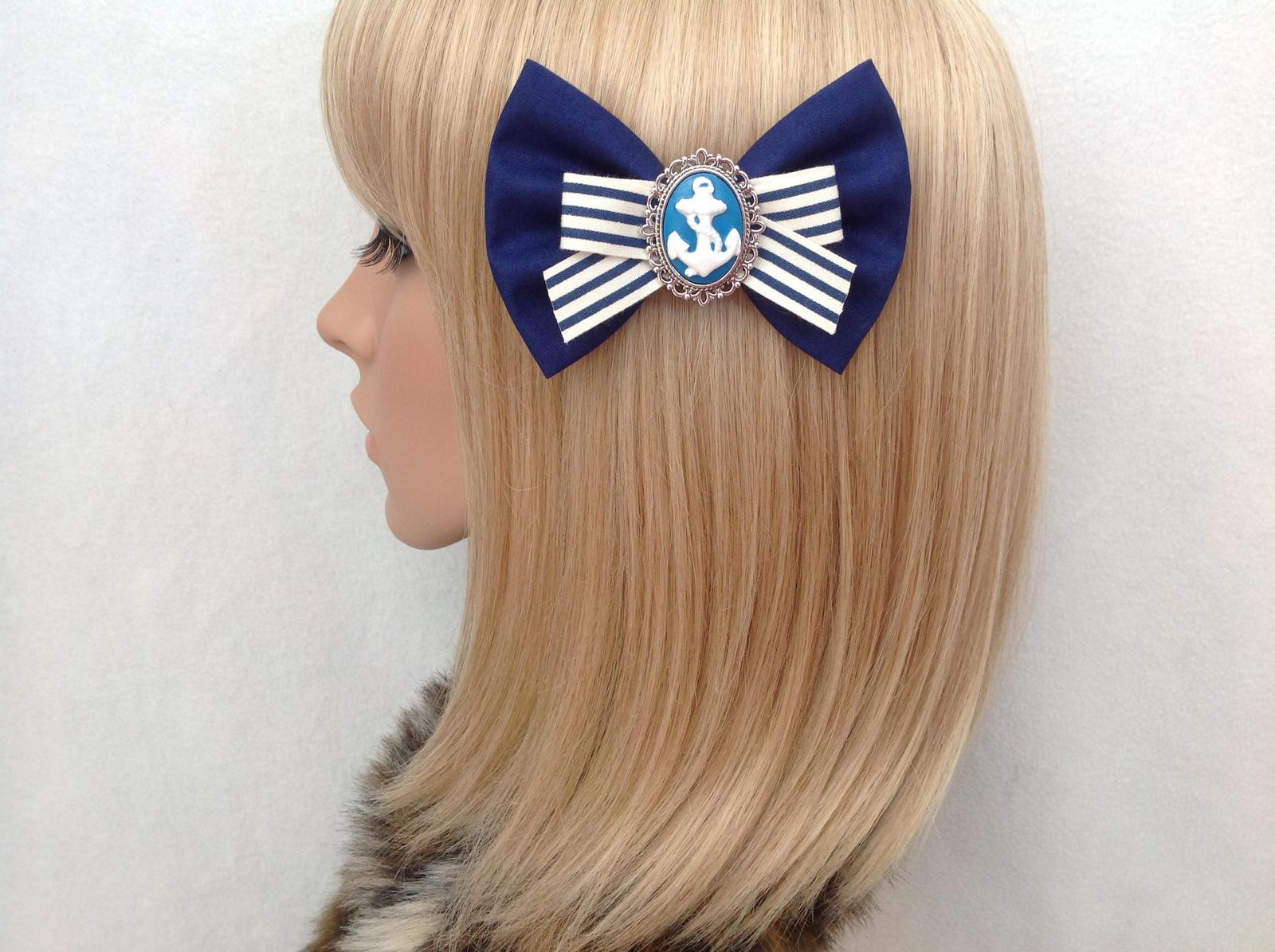 Navy blue anchor bow