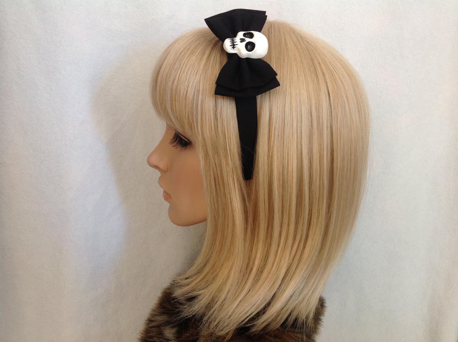 Black skull headband