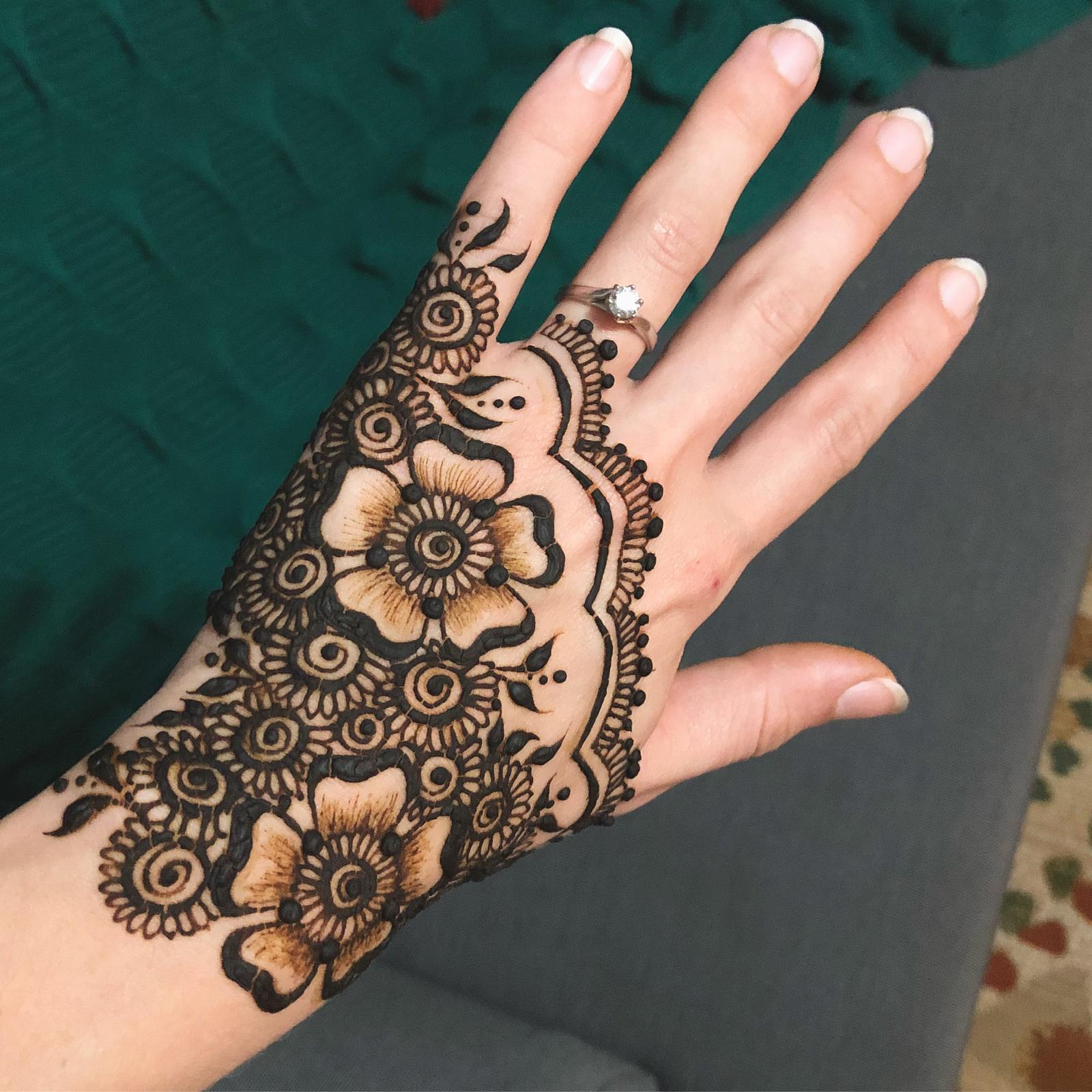 Bridal style Henna