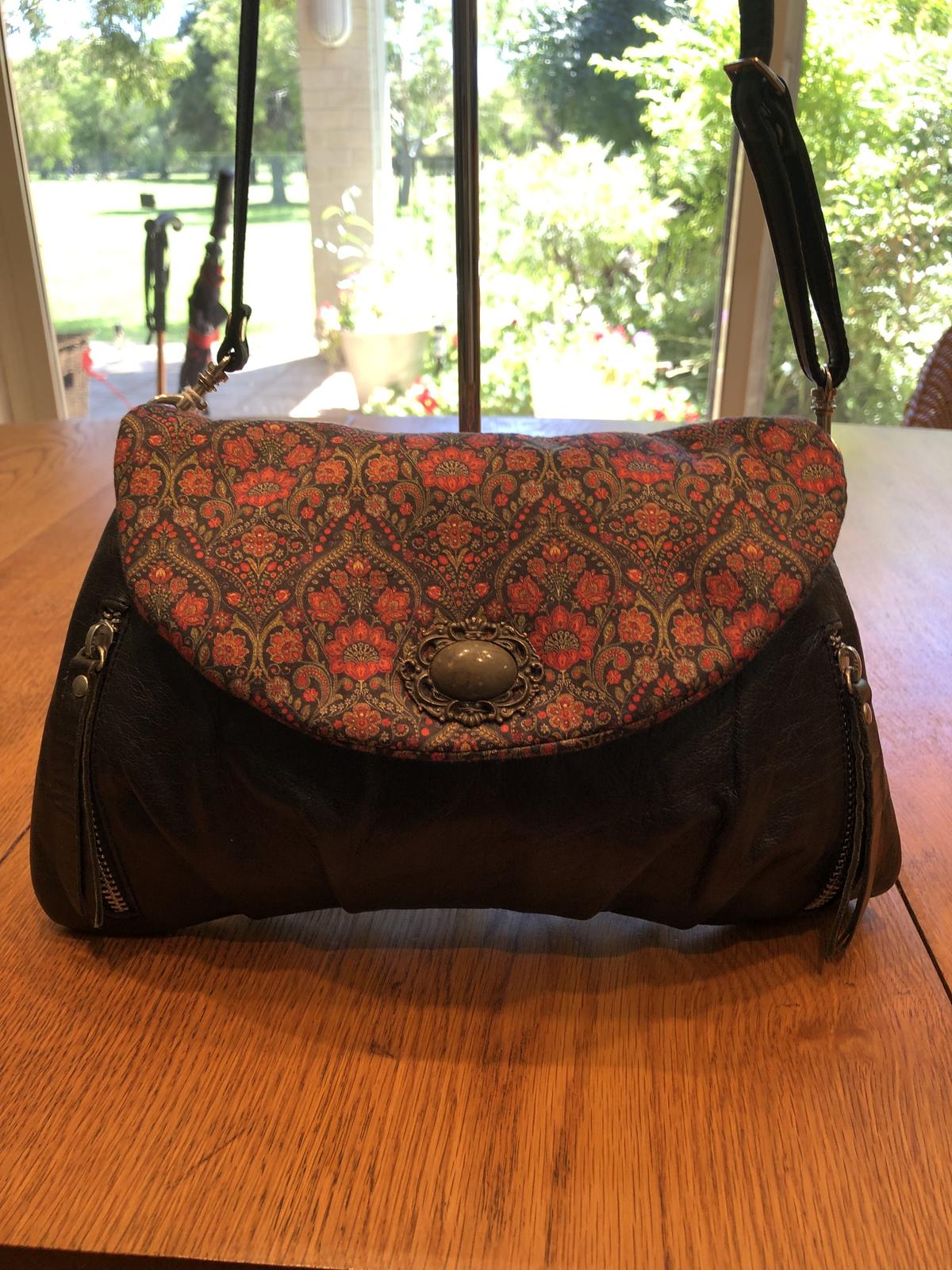 Janbags goes classic with soft black leather
