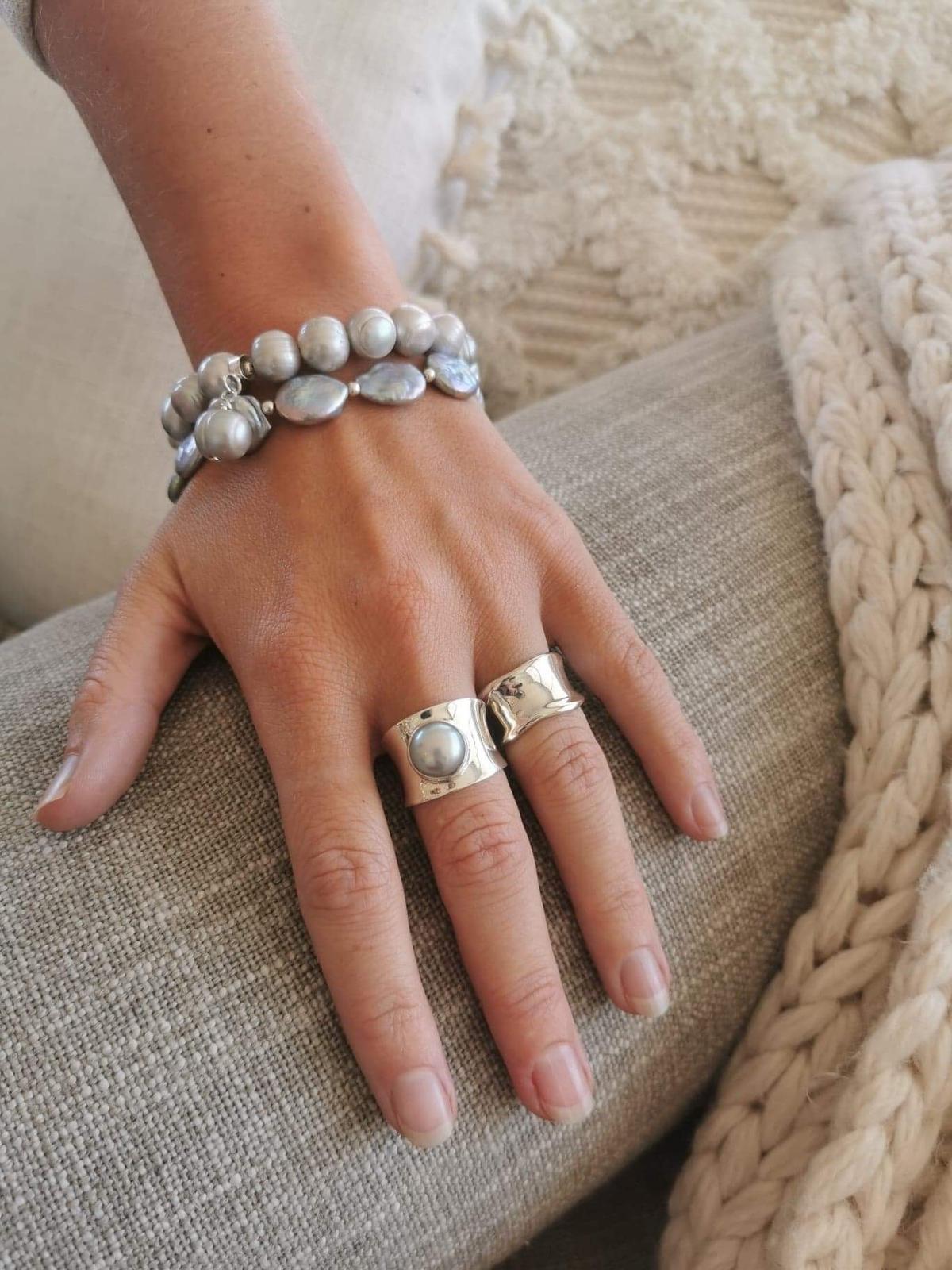 Grey Pearls