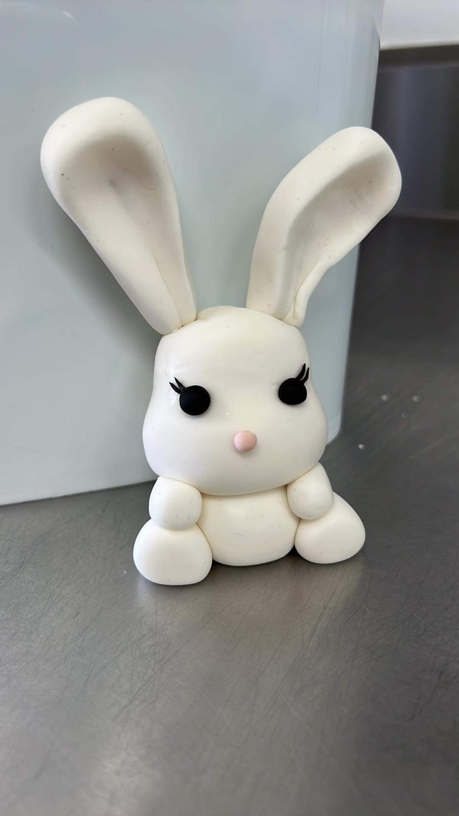 Easter cake topper