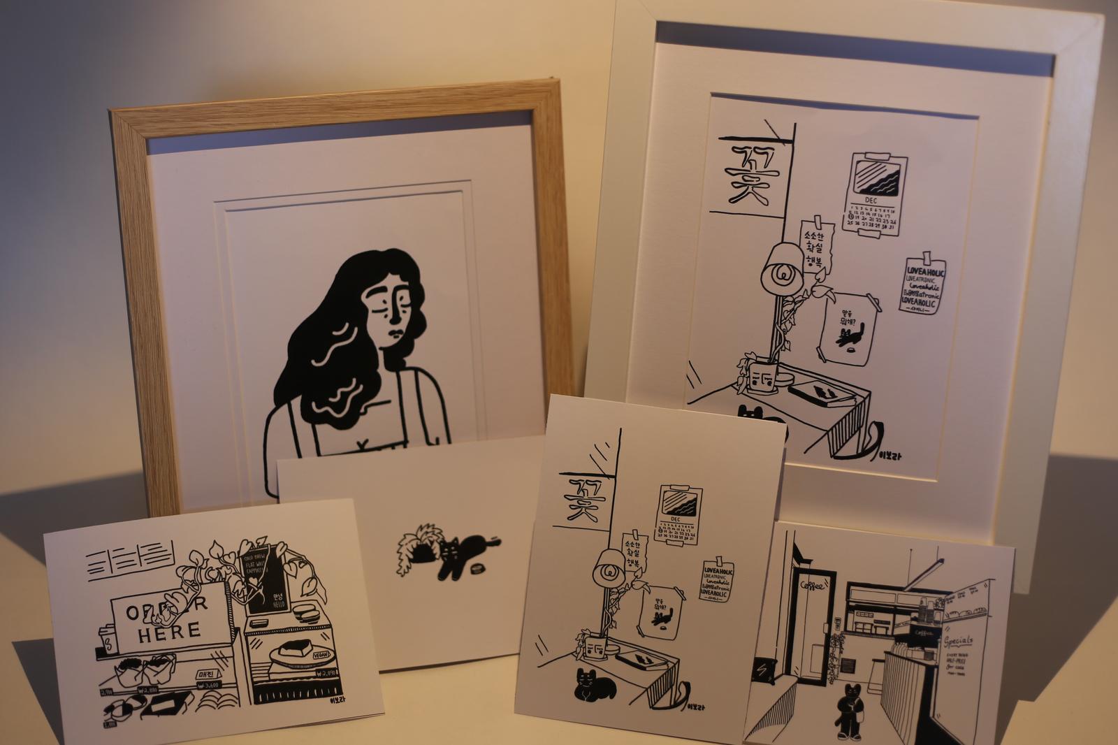 Kikitsa Draws frames and postcards