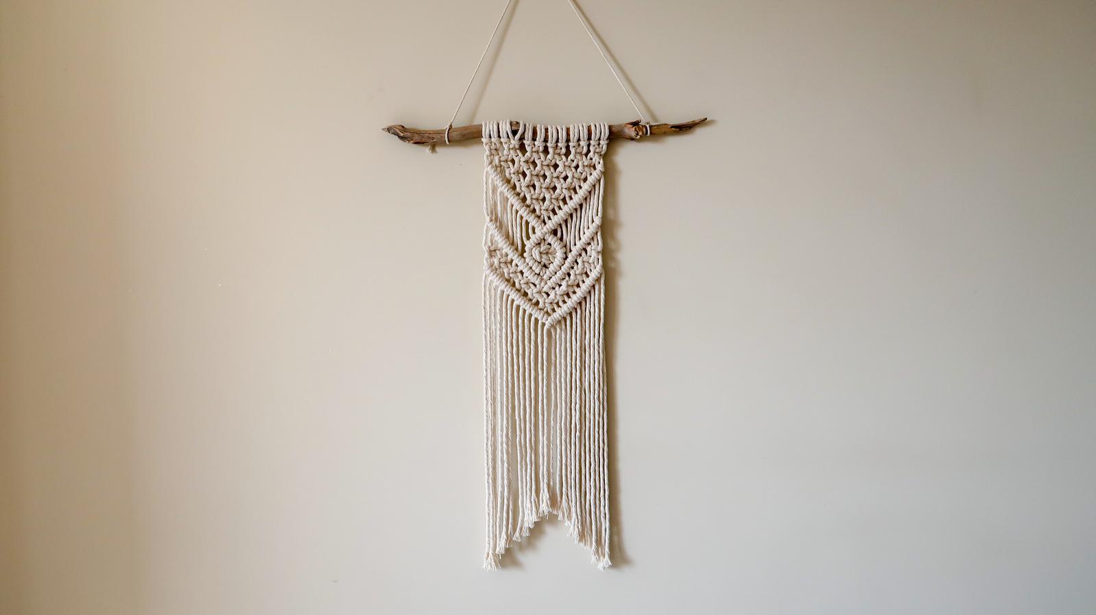 Macrame wall hanging