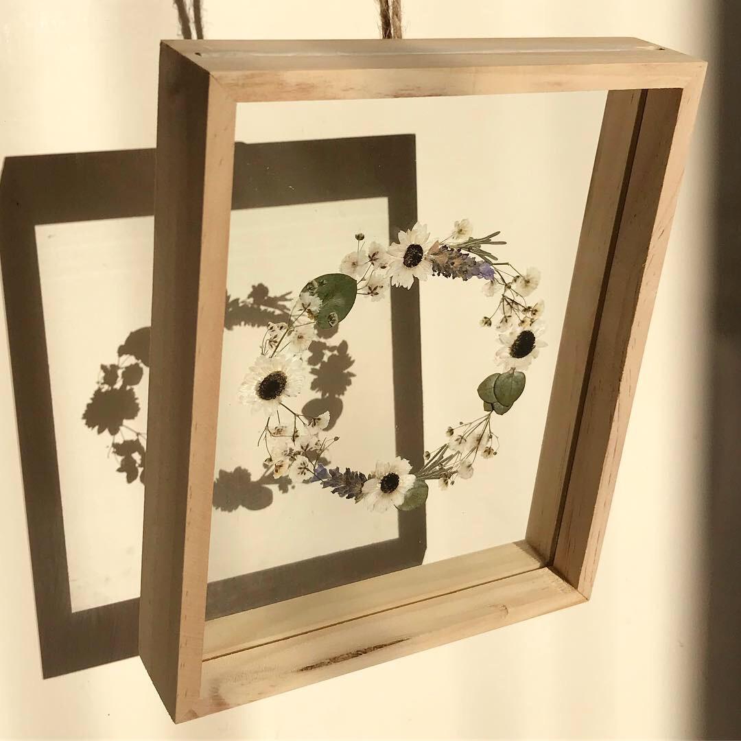 Floating Wreath
