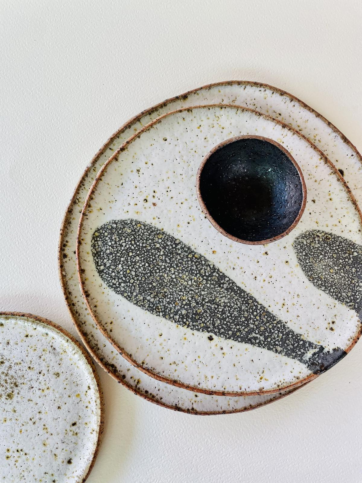 Dinner plates
