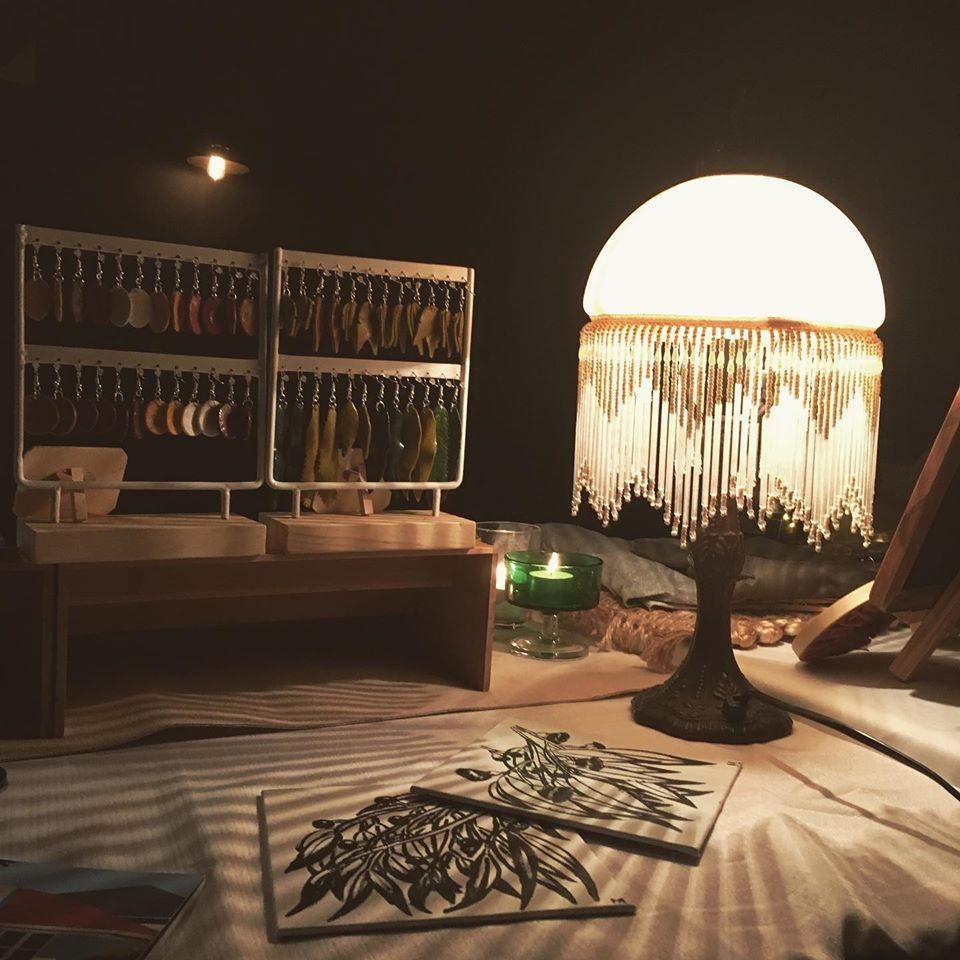 earrings and a pretty lamp